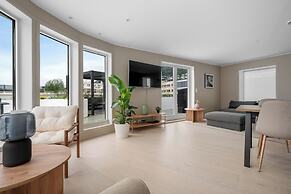 Exclusive Penthouse with Teracce