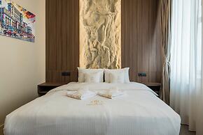 Highline Downtown Aparthotel