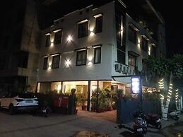 Wishotel Xpress 7 Eleven