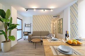 Casa Pizarro, by Homing U