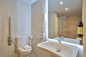 Casa Pizarro, by Homing U