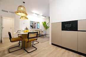 Casa Pizarro, by Homing U