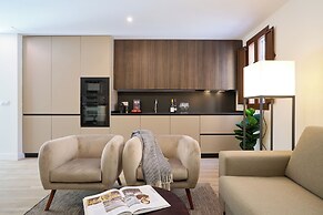 Casa Pizarro, by Homing U