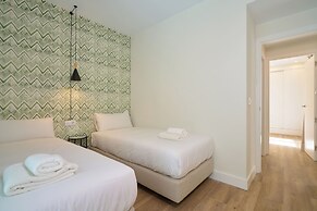 Casa Pizarro, by Homing U