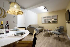 Casa Pizarro, by Homing U