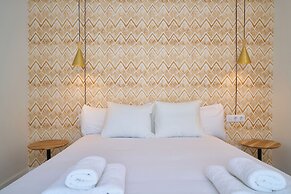 Casa Pizarro, by Homing U