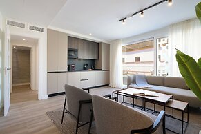 Casa Pizarro, by Homing U