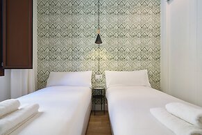 Casa Pizarro, by Homing U