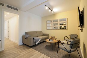 Casa Pizarro, by Homing U