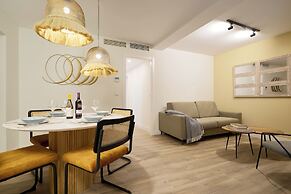 Casa Pizarro, by Homing U