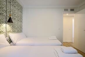 Casa Pizarro, by Homing U