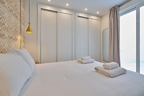 Casa Pizarro, by Homing U