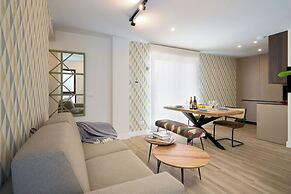 Casa Pizarro, by Homing U