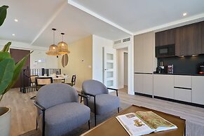 Casa Pizarro, by Homing U