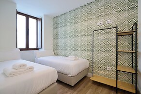 Casa Pizarro, by Homing U