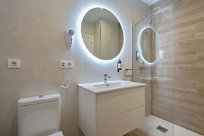 Casa Pizarro, by Homing U