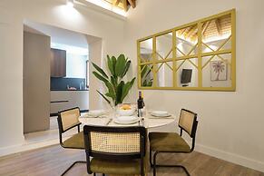 Casa Pizarro, by Homing U