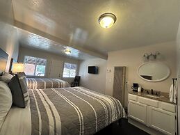 Lee Vining Motel