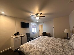 Lee Vining Motel