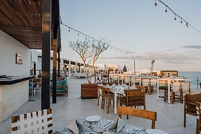2BR Oceanview Suite Garza Blanca