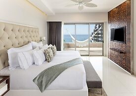 2BR Oceanview Suite Garza Blanca