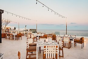 2BR Oceanview Suite Garza Blanca