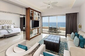 2BR Oceanview Suite Garza Blanca