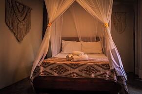 Downwind Kite Villas