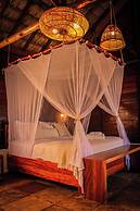 Downwind Kite Villas