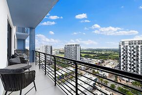 Spacious 2-Bedroom Condo at Doral Park