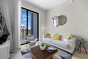 Spacious 2-Bedroom Condo at Doral Park