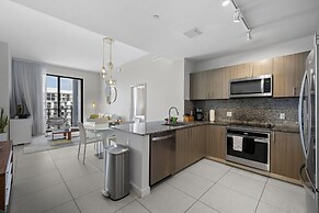 Spacious 2-Bedroom Condo at Doral Park