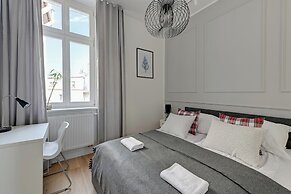 Forma by Grand Apartments