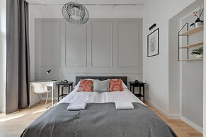 Forma by Grand Apartments