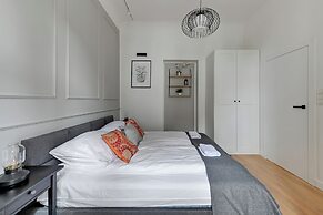 Forma by Grand Apartments