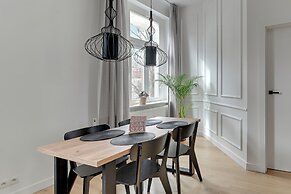 Forma by Grand Apartments