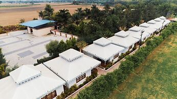 Wishotel Resort The Raj Vasa