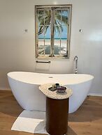 Apatoa Beach and Garden Village