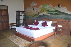 Aalterra Resort (formerly Ananterra Resort)