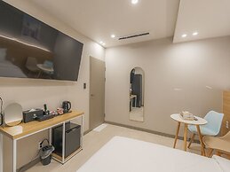 Hotel Leo Changwon Central Branch