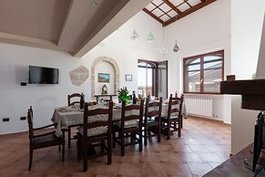 Tenuta San Cassiano With Garden And Pool