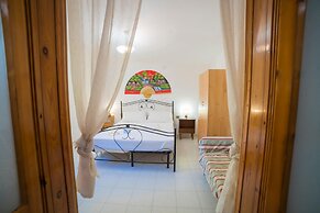 Villetta Fresca With Garden Near The Sea