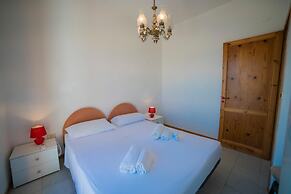 Villetta Fresca With Garden Near The Sea