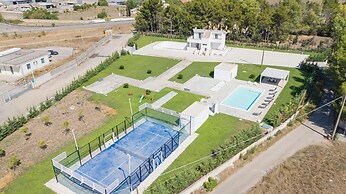 Villa Cristal Pool and Padel