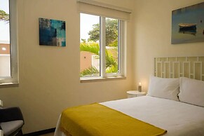 Eagle Beach Resort Ground Level 3br3ba Pool Levent
