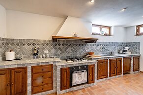 Villa Vittoriano - Surrounded By Nature