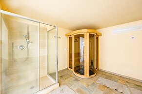 Pool Villa Angela Whirlpool