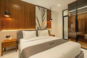 Aquamarine Villas III