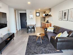 Distrito Revolution Suites