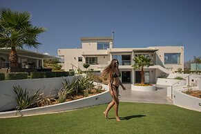 Luxury Villa Zakkallin - With Amazing View